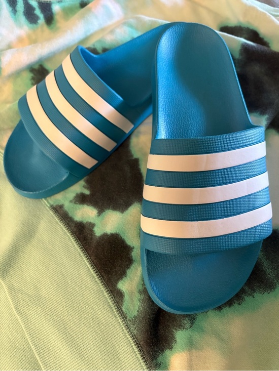 adidas Other - NEW- Unique Turquoise Blue
Adidas striped classic summer Slides
Slip on Sandals